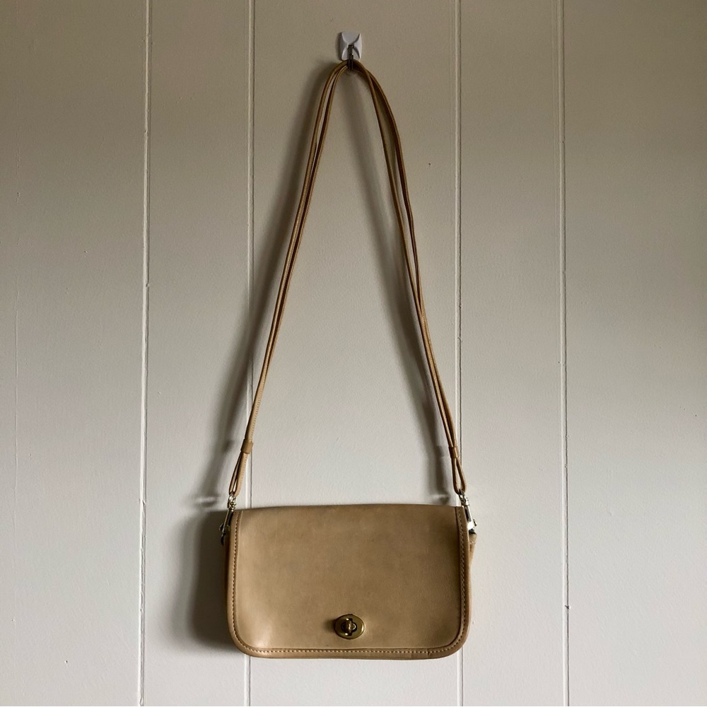 Vintage Coach Dinky bag | Tan